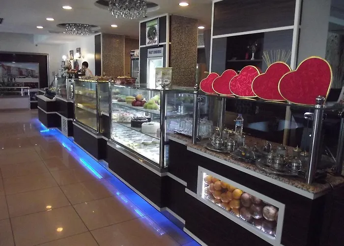 Oda ve Kahvaltı Abaylar 3*